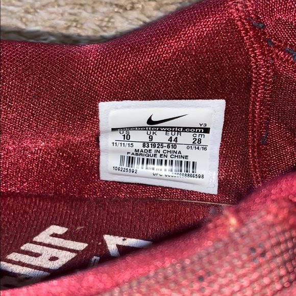 Nike Lebron 13 Low Team Red - Picture 3 of 5